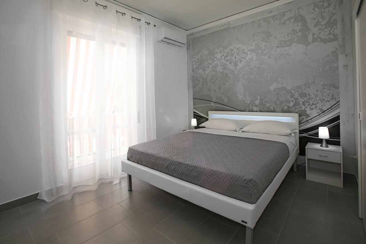 Enjoy Vida Bed and Breakfast Casola di Napoli Εξωτερικό φωτογραφία