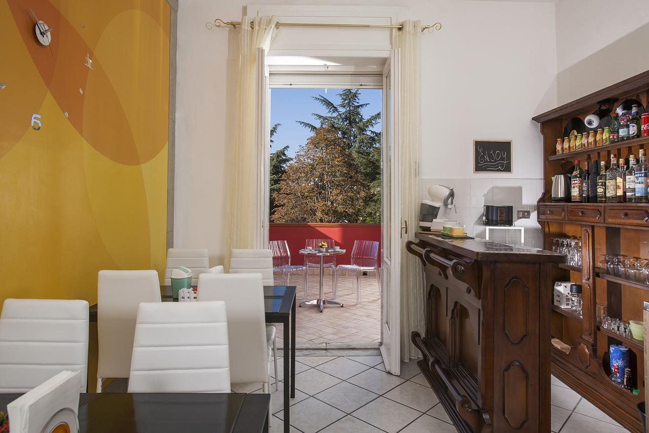 Enjoy Vida Bed and Breakfast Casola di Napoli Εξωτερικό φωτογραφία