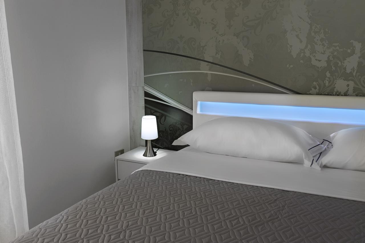 Enjoy Vida Bed and Breakfast Casola di Napoli Εξωτερικό φωτογραφία