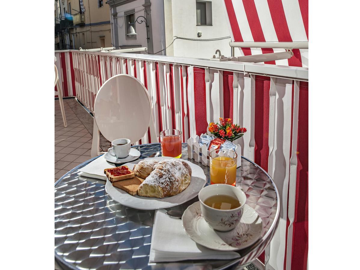 Enjoy Vida Bed and Breakfast Casola di Napoli Εξωτερικό φωτογραφία