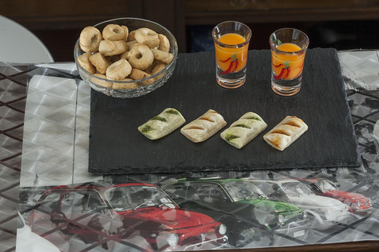 Enjoy Vida Bed and Breakfast Casola di Napoli Εξωτερικό φωτογραφία